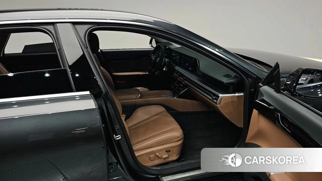 Hyundai Grandeur (GN7) id 4493684 из Кореи 18