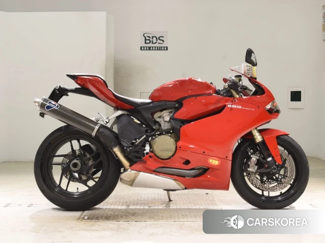 Ducati 1199 PANIGALE id 3946996 из Японии 18