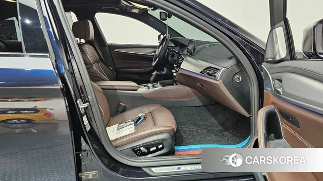 BMW 5 Series (G30) id 4345119 из Кореи 18
