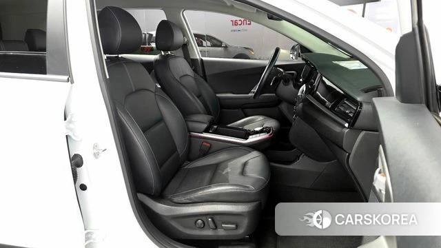 Kia Niro Plus id 4354778 из Кореи 18