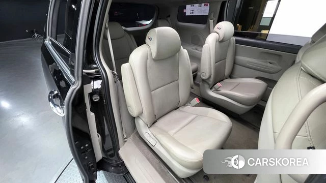 Kia The New Carnival id 4295084 из Кореи 18