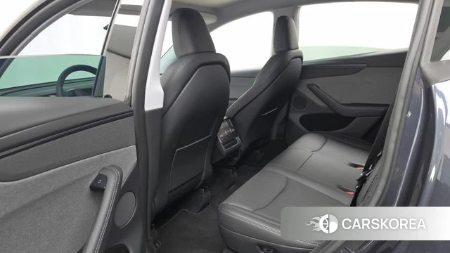 Tesla Model Y id 4710471 из Кореи 18