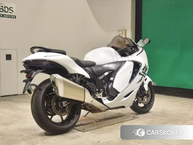 Проданный Suzuki GSX1300R HAYABUSA 2021 из Японии