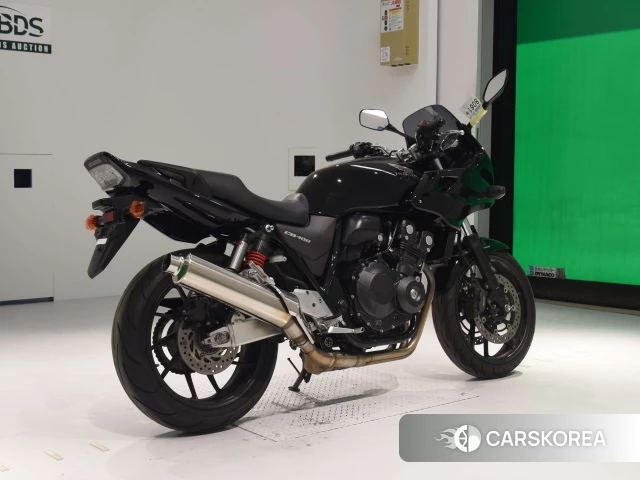 Проданный Honda CB400SF BOLDOR ABS 2020 из Японии, фото 2