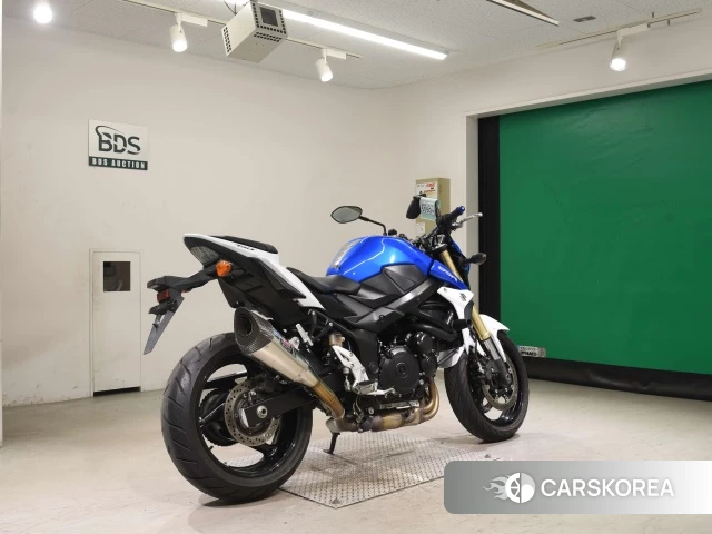 Проданный Suzuki GSR750 ABS 2016 из Японии, фото 2
