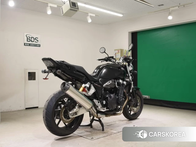 Проданный Honda CB1300SF 2014 из Японии, фото 2