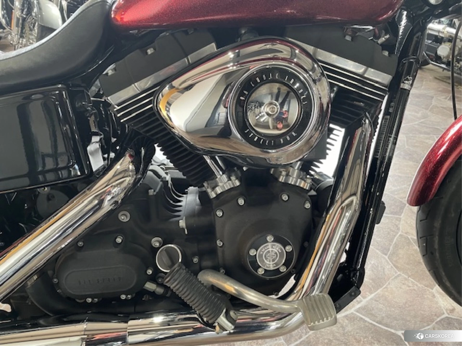 Harley-Davidson Dyna Street Bob FXDB1580 id 3946606 из Японии 18