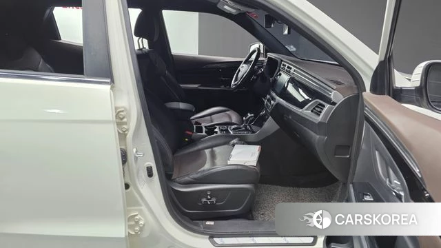 Ssangyong Beautiful Korando id 4727591 из Кореи 18