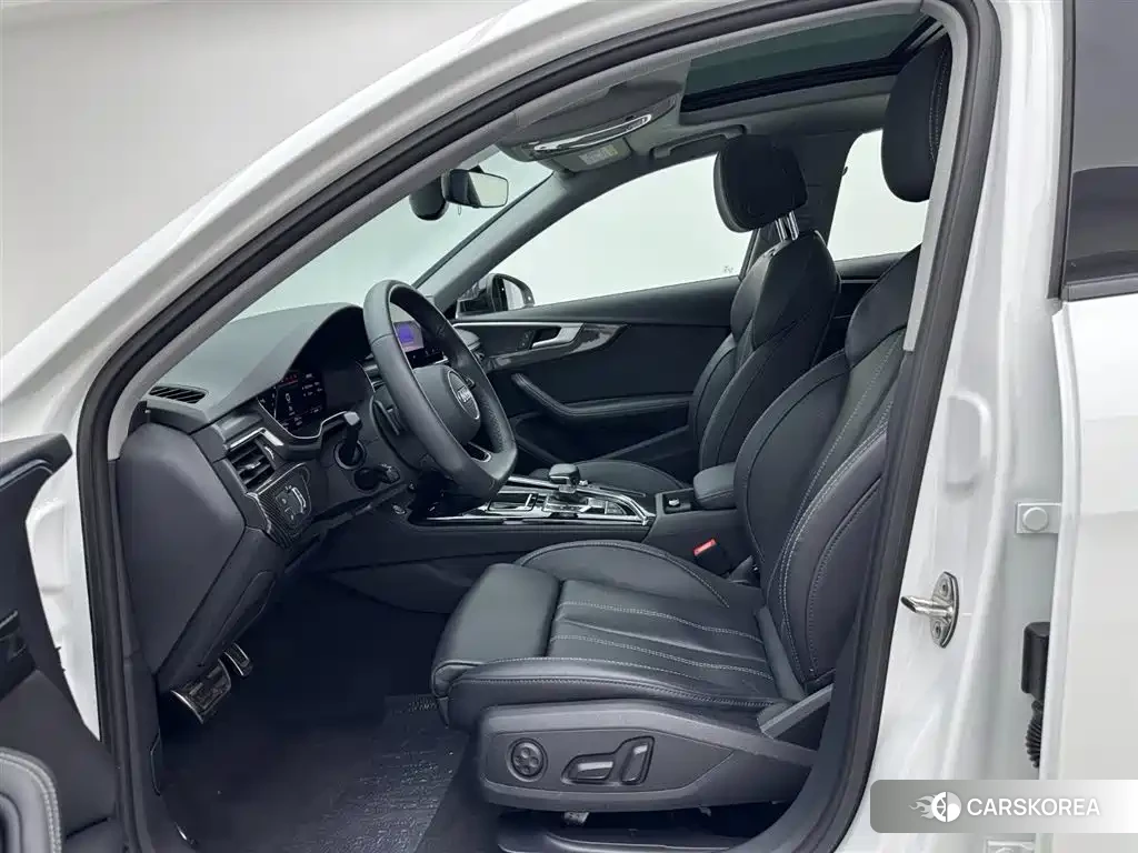 Audi A4L id 4600645 из Китая 18