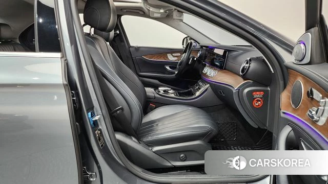 Mercedes-Benz E-Class W213 id 4873474 из Кореи 18