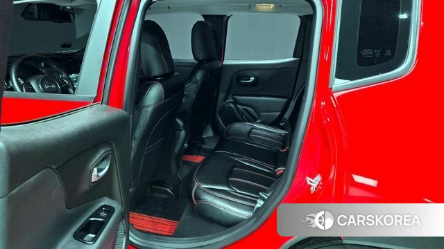 Jeep Renegade id 4281717 из Кореи 18