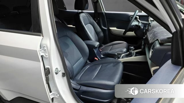 Hyundai Venue id 4267717 из Кореи 18