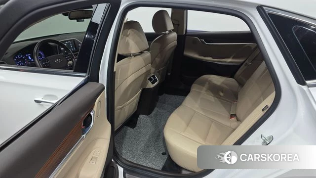 Hyundai Grandeur IG id 4693738 из Кореи 18