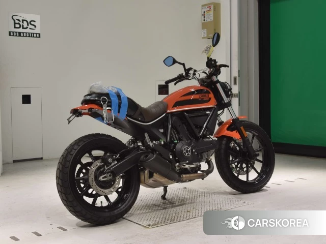 Проданный Ducati SCRAMBLER SIXTY2 2019 из Японии, фото 2