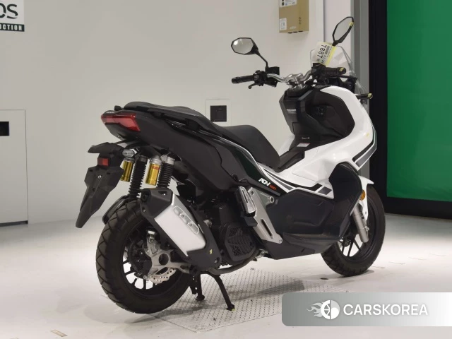 Проданный Honda ADV150 2019 из Японии, фото 2