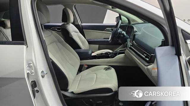 Kia Sportage 5th Generation Hybrid id 4613918 из Кореи 18