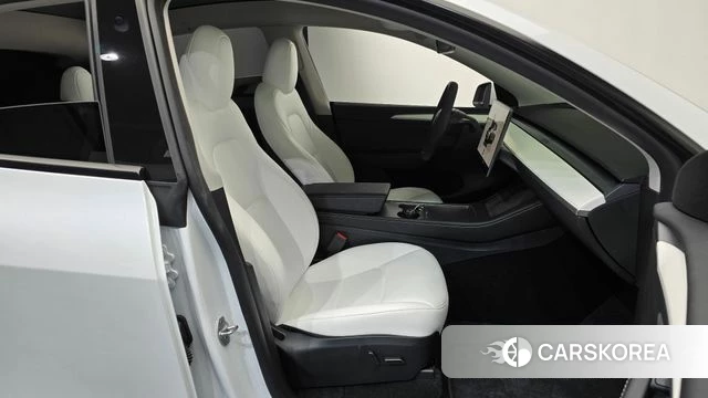 Tesla Model Y id 4730043 из Кореи 18