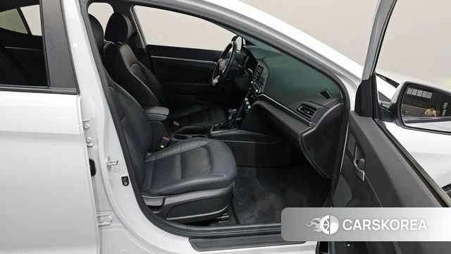 Hyundai The New Avante AD id 4251043 из Кореи 18