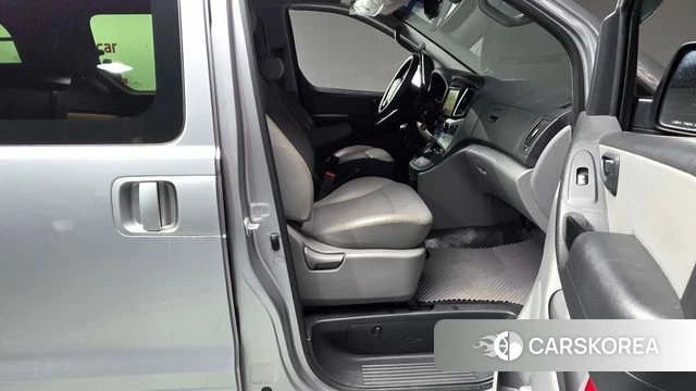 Hyundai The New Grand Starex id 4377955 из Кореи 18