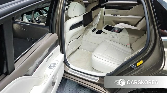 Genesis G90 (RS4) id 4475740 из Кореи 18