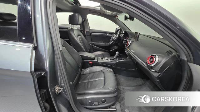 Audi New A3 id 4728060 из Кореи 18