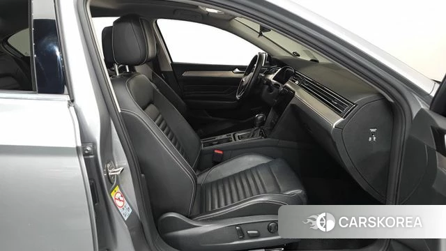 Volkswagen Passat GT (B8) id 4535321 из Кореи 18