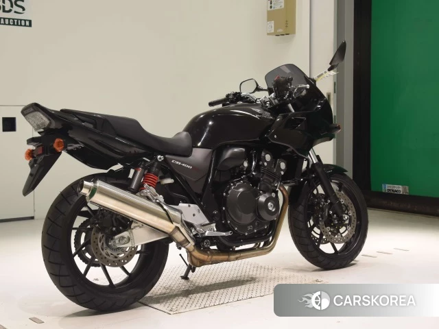 Проданный Honda CB400SF BOLDOR ABS 2021 из Японии, фото 2