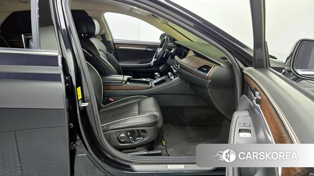 Genesis G90 id 4232534 из Кореи 18