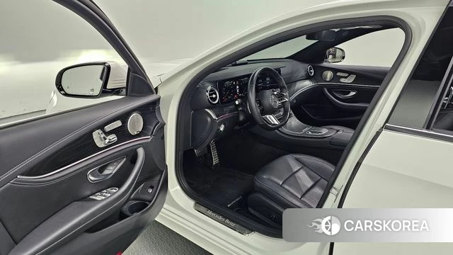 Mercedes-Benz E-Class W213 id 4201951 из Кореи 18