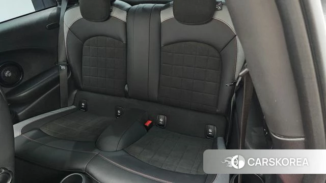 Mini Cooper S id 4243215 из Кореи 18