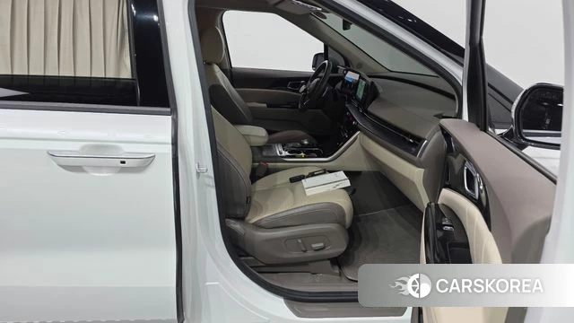 Kia Carnival 4th generation id 4922299 из Кореи 18