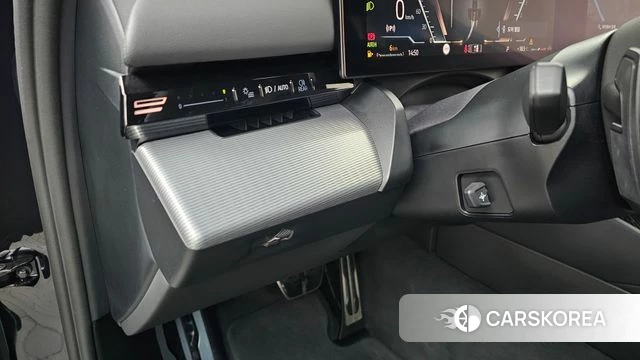 BMW 5 Series (G60) id 4200944 из Кореи 18