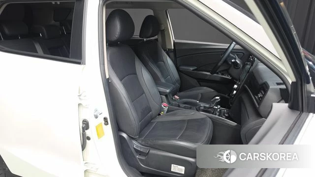 Ssangyong Tivoli Air id 4750529 из Кореи 18