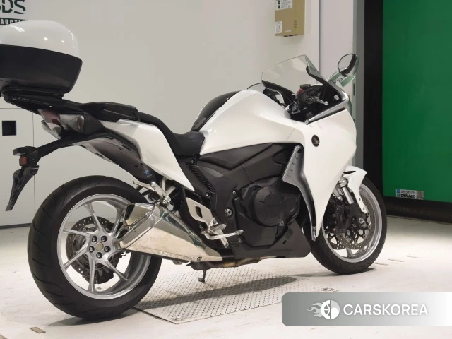 Проданный Honda VFR1200F 2014 из Японии