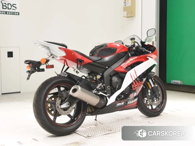 Проданный Yamaha YZF-R6 2021 из Японии