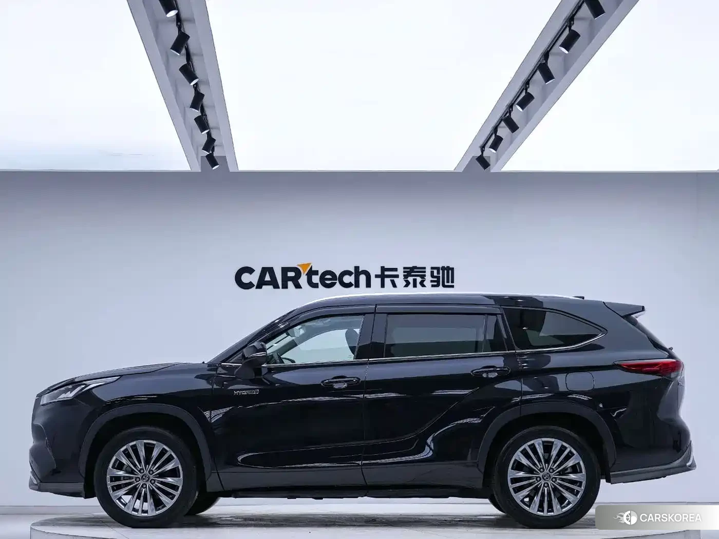 Toyota Highlander id 4589365 из Китая 18