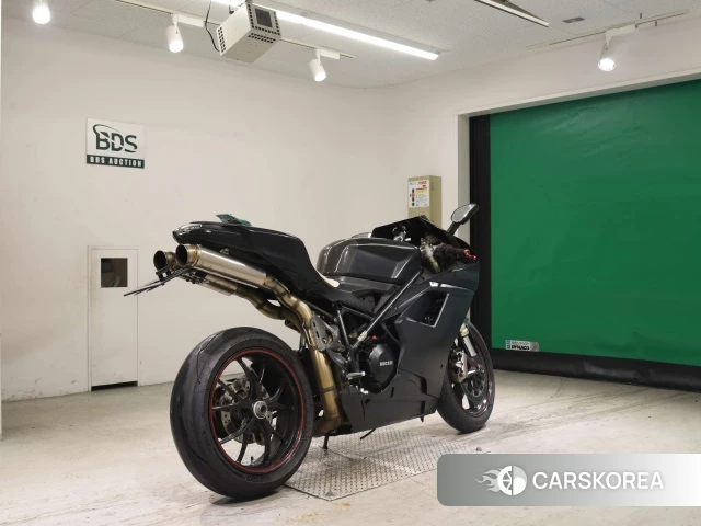 Проданный Ducati 848 EVO 2011 из Японии, фото 2