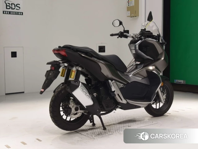 Проданный Honda ADV150 2019 из Японии