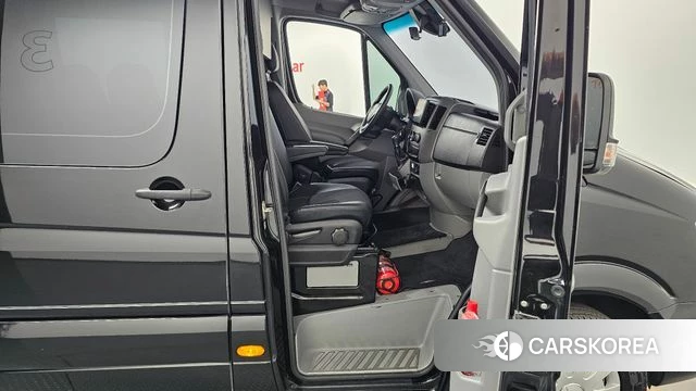 Mercedes-Benz Sprinter id 4907547 из Кореи 17