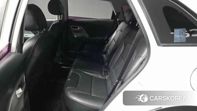 Kia Niro id 4490881 из Кореи 18