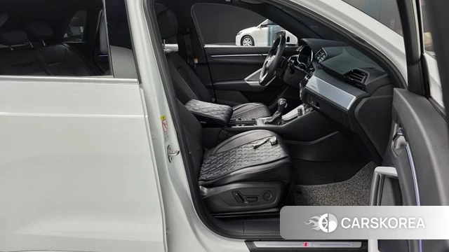 Audi Q3 (F3) id 4711278 из Кореи 18
