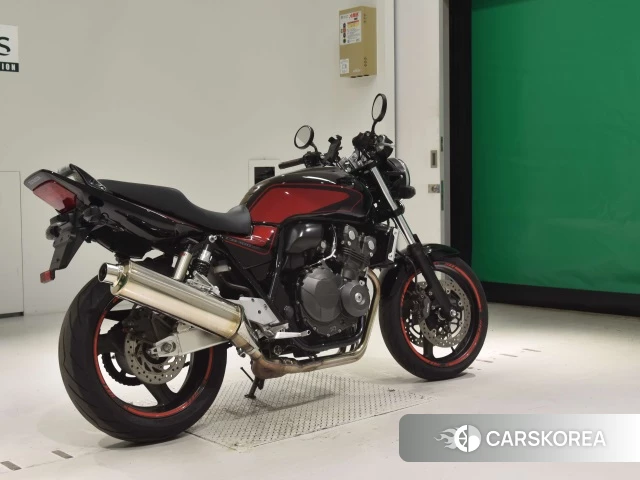 Проданный Honda CB400SF 2010 из Японии, фото 2