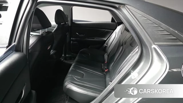 Hyundai Avante Hybrid (CN7) id 4231703 из Кореи 18