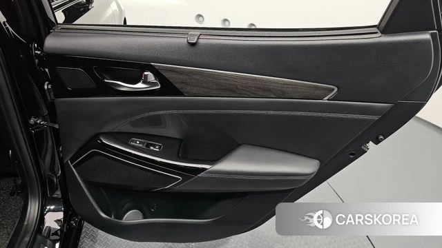 Kia K7 Premier Hybrid id 4632797 из Кореи 18