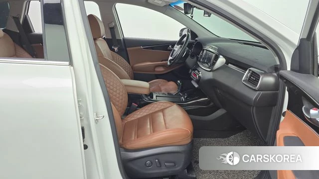 Kia The New Sorento id 4557513 из Кореи 18