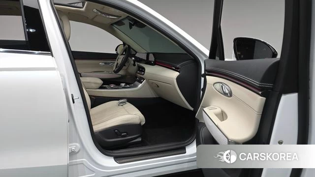 Genesis GV70 id 4847211 из Кореи 18