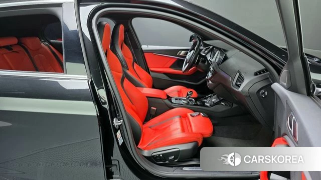 BMW 1 Series (F40) id 4195163 из Кореи 18