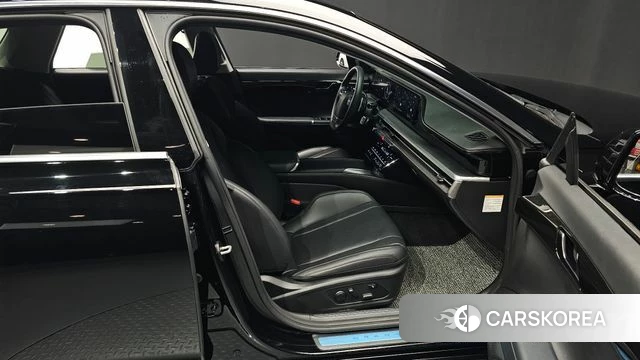 Hyundai Grandeur Hybrid (GN7) id 4395186 из Кореи 18