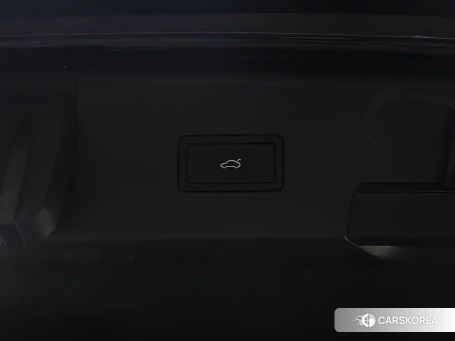 Volkswagen Touareg id 4599557 из Китая 18