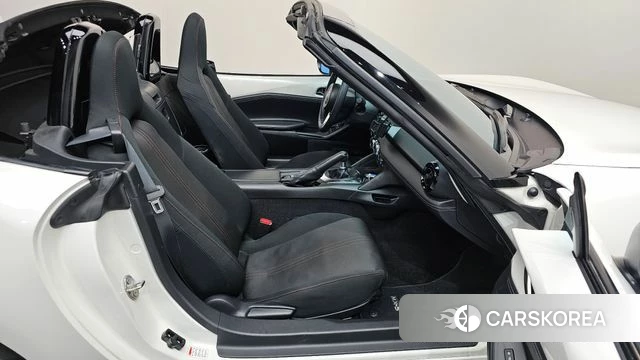 Mazda MX-5 MIATA id 4376761 из Кореи 18